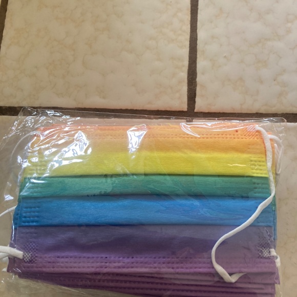 Rainbow 🌈 face masks - Picture 2 of 5